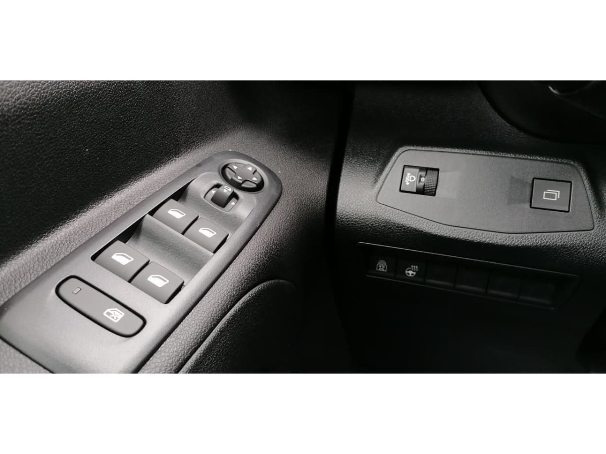 377330_p2 - CITROEN - BERLINGO - 2026 - photo 10