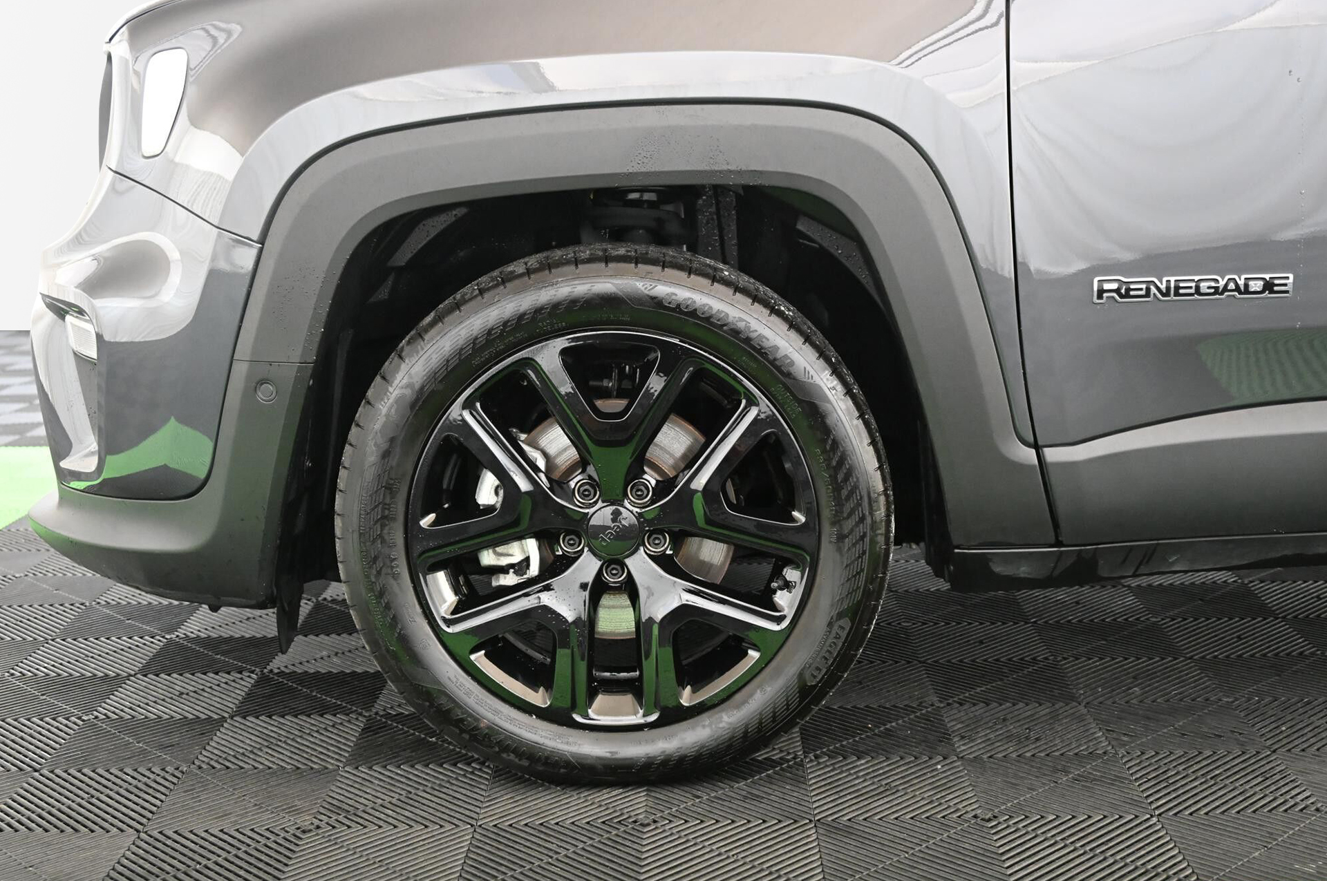 19331_p35 - JEEP - RENEGADE - 2025 - photo 9