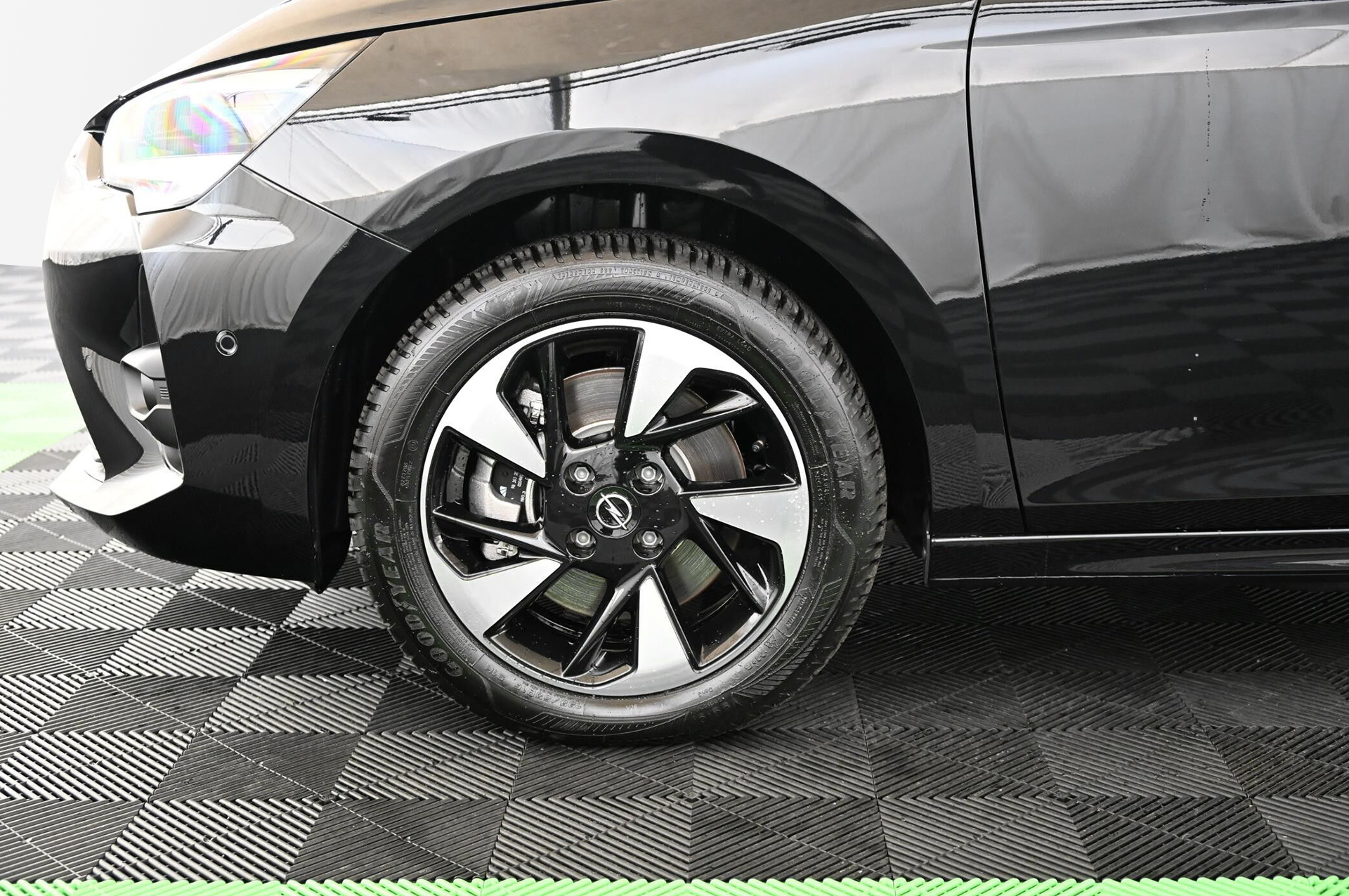 19218_p35 - OPEL - CORSA - 2023 - photo 9