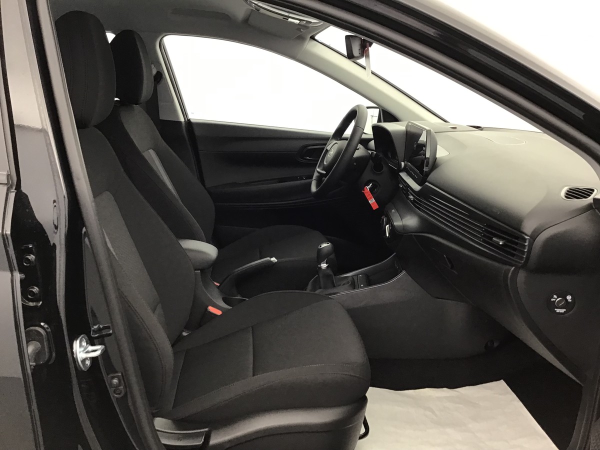 N199976_p3 - HYUNDAI - I 20 - 2025 - photo 6