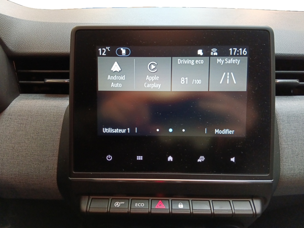 72556_p51 - RENAULT - CLIO - 2025 - photo 16