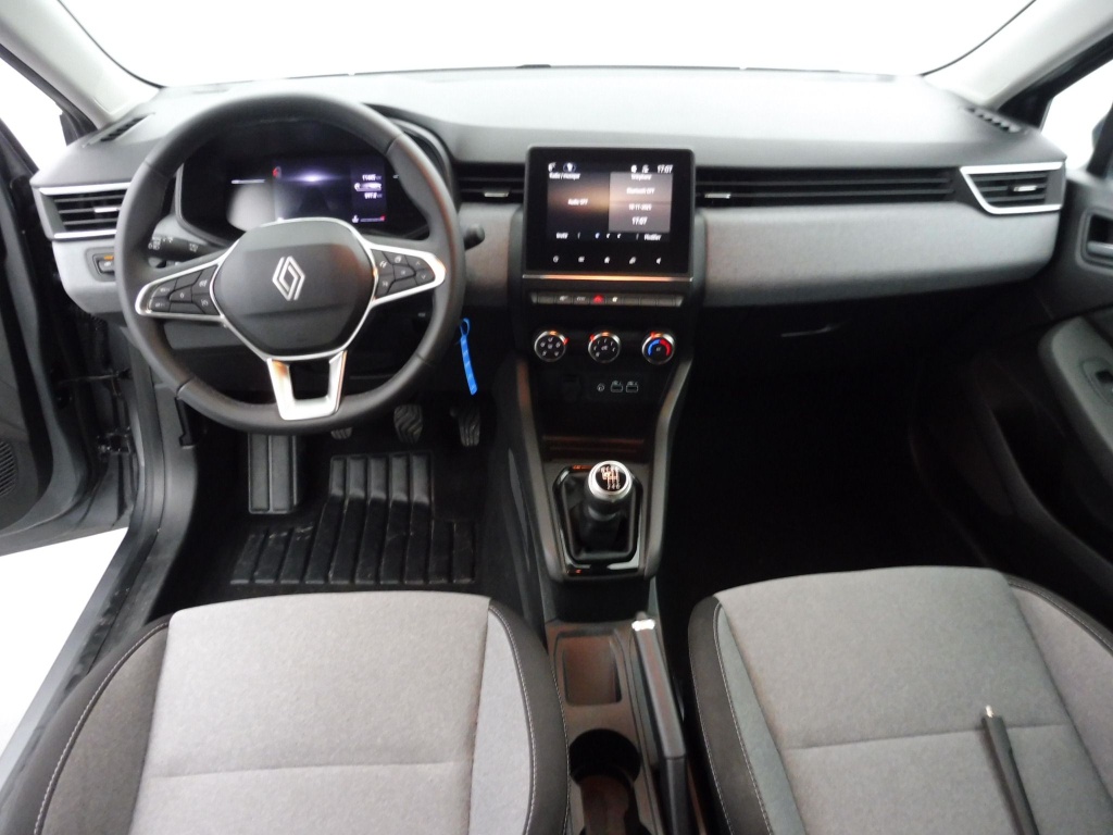 72511_p51 - RENAULT - CLIO - 2025 - photo 13