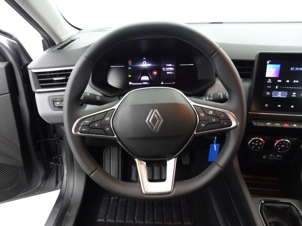 72511_p51 - RENAULT - CLIO - 2025 - photo 14