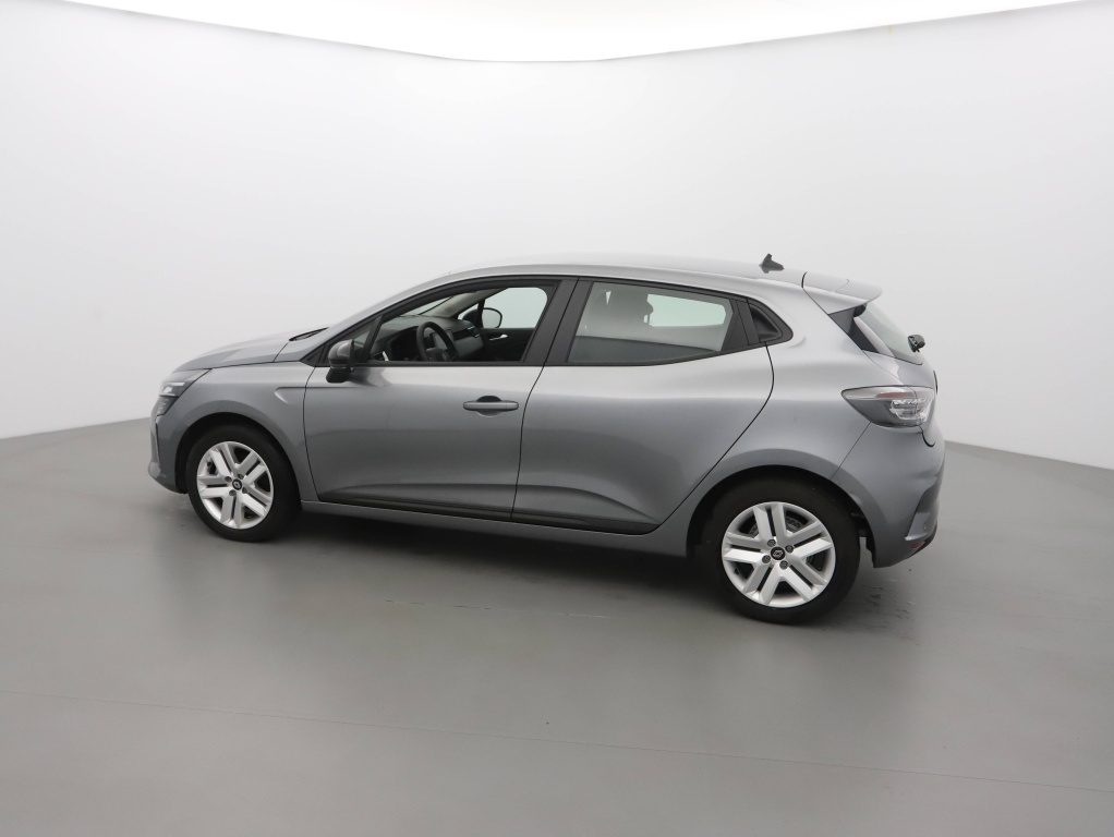 72511_p51 - RENAULT - CLIO - 2025 - photo 5