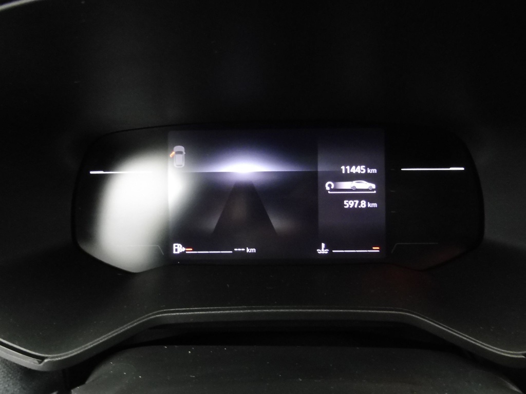 72511_p51 - RENAULT - CLIO - 2025 - photo 8