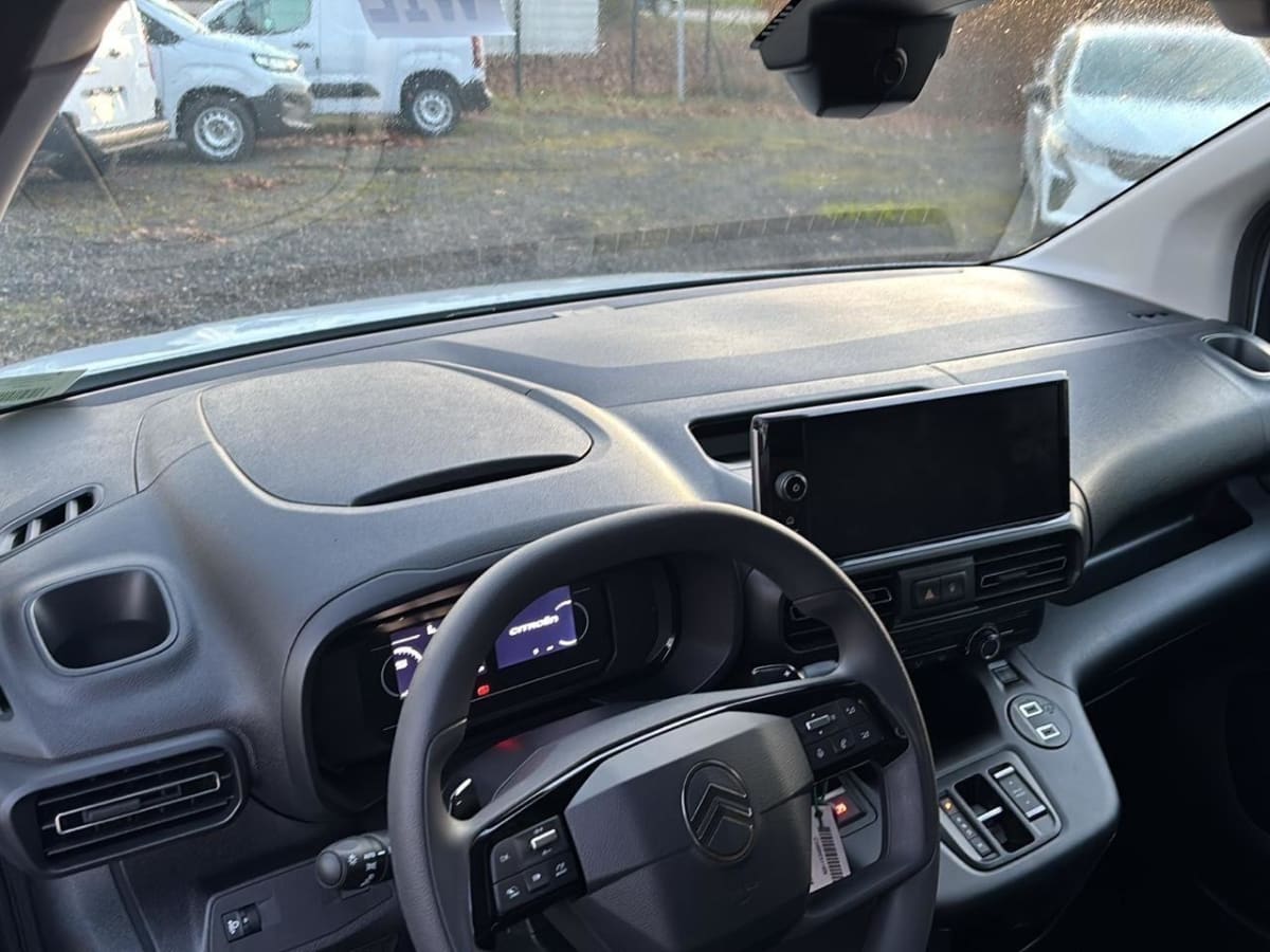 368908_p2 - CITROEN - BERLINGO - 2025 - photo 6