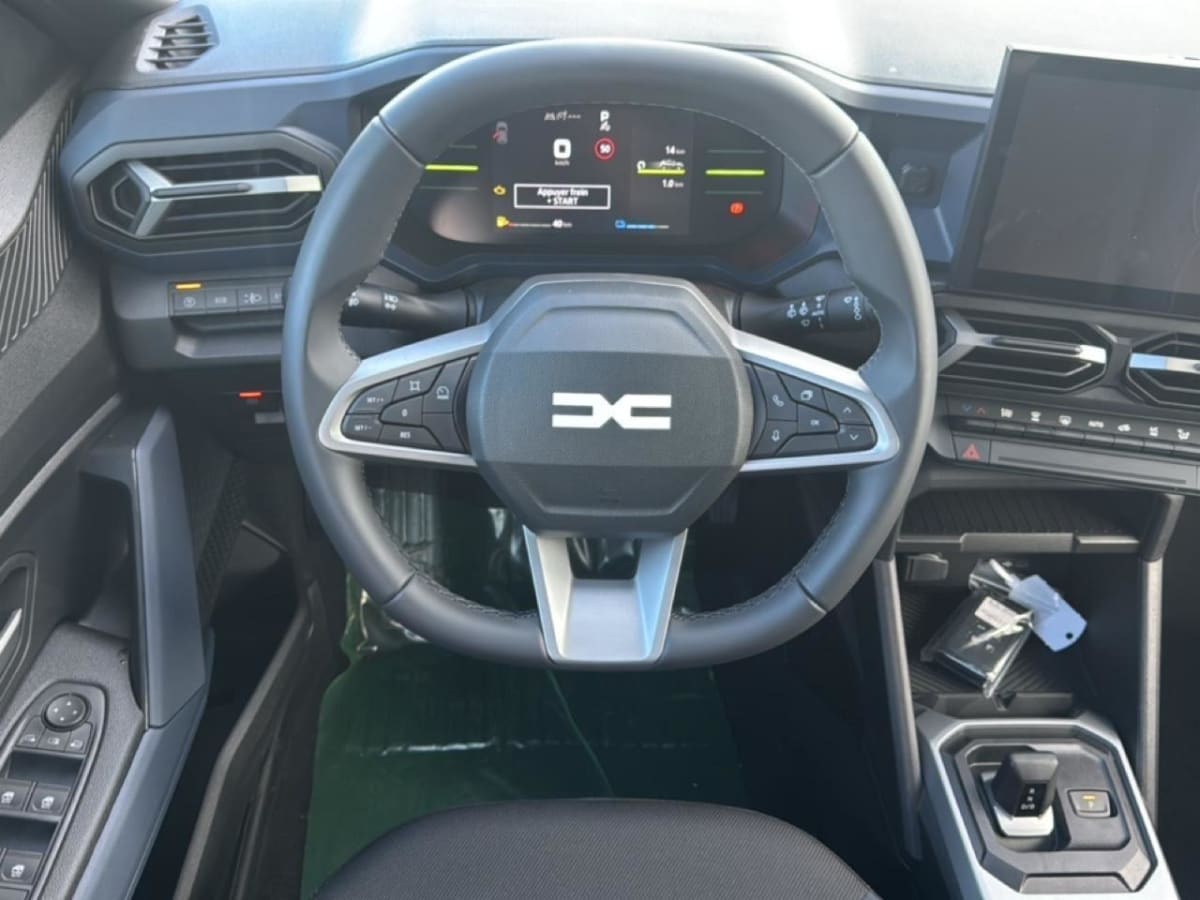 379439_p2 - DACIA - DUSTER - 2025 - photo 9