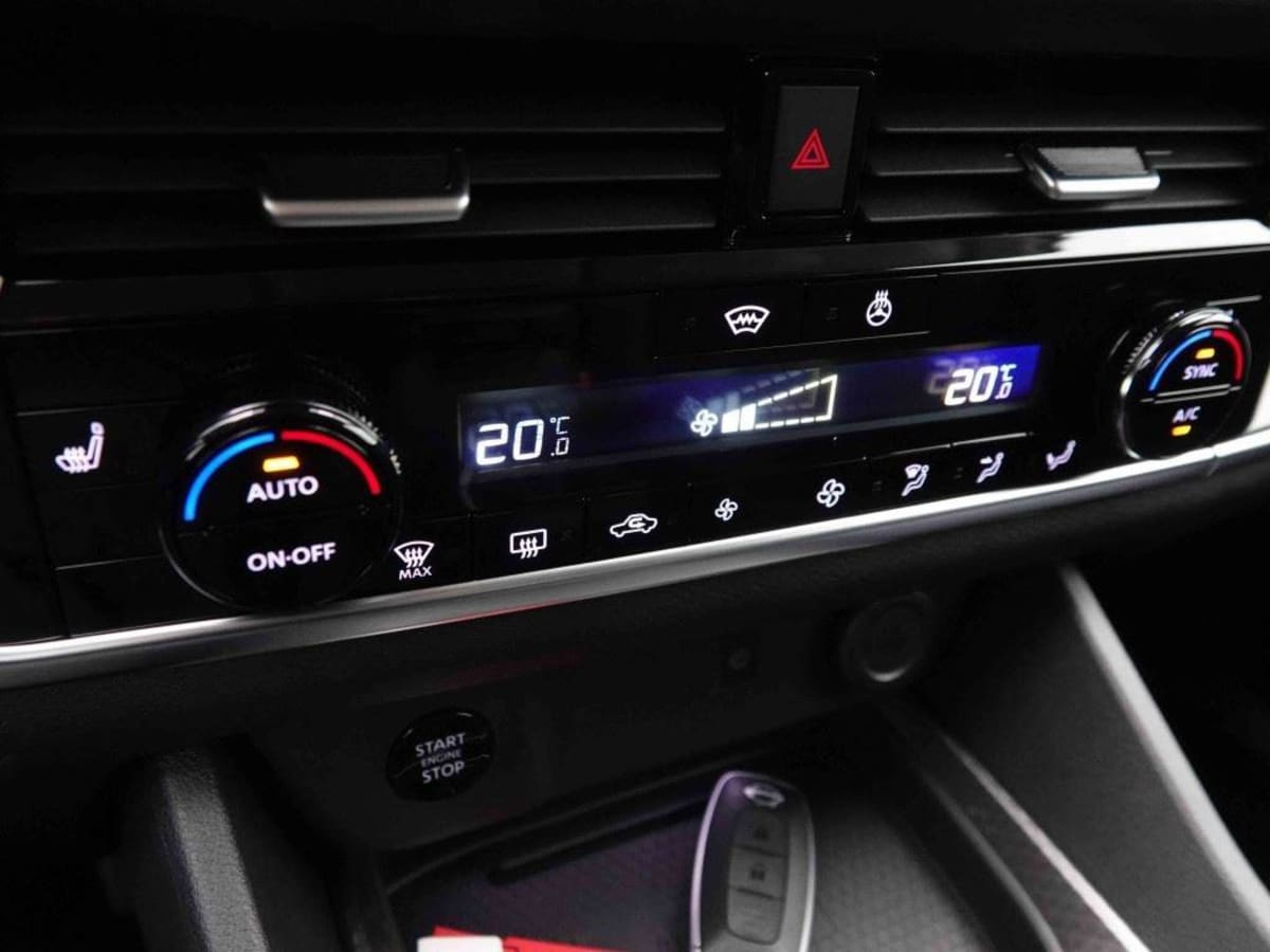 380911_p2 - NISSAN - QASHQAI - 2026 - photo 10