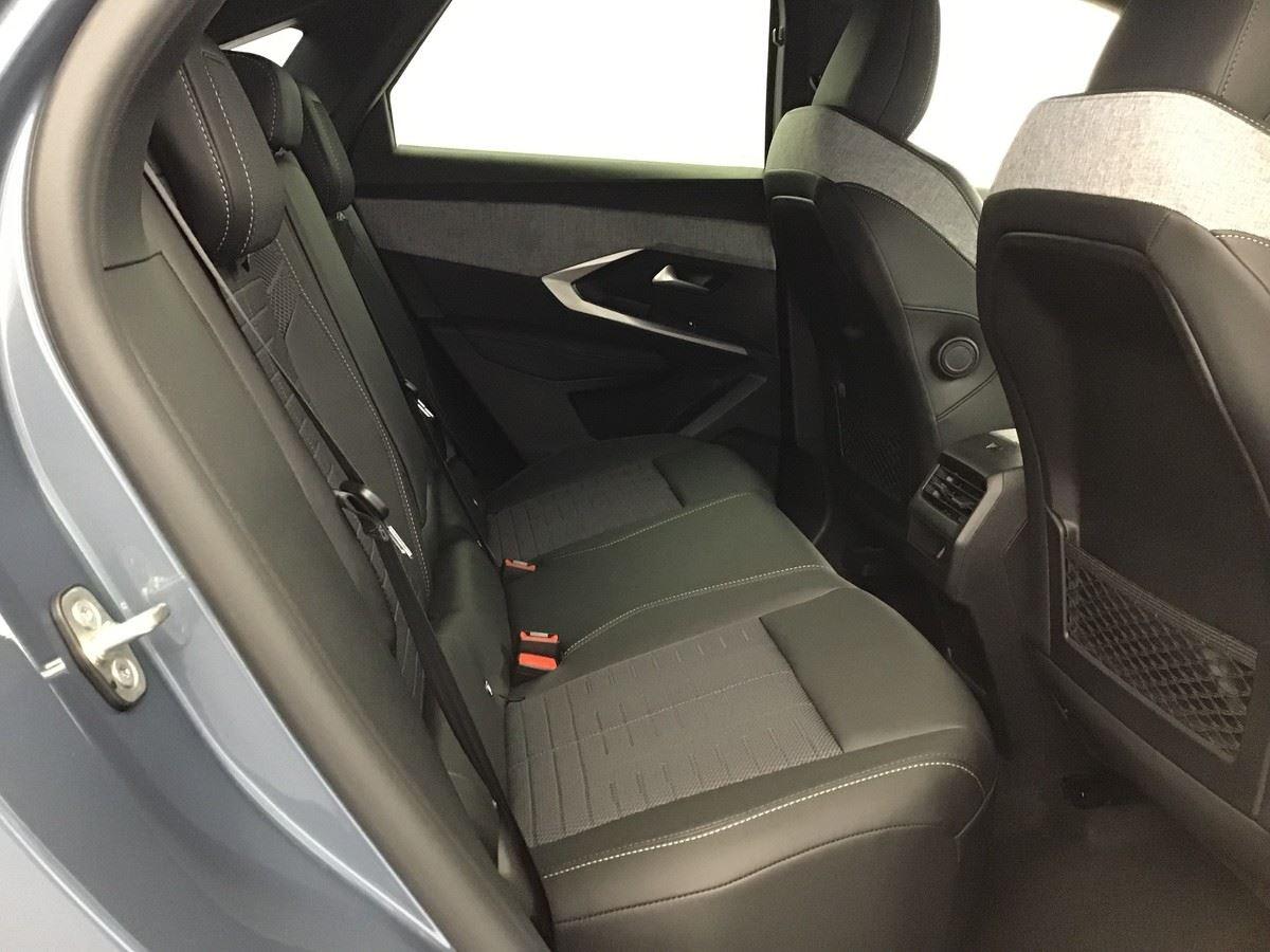 380927_p2 - PEUGEOT - 3008 - 2026 - photo 7