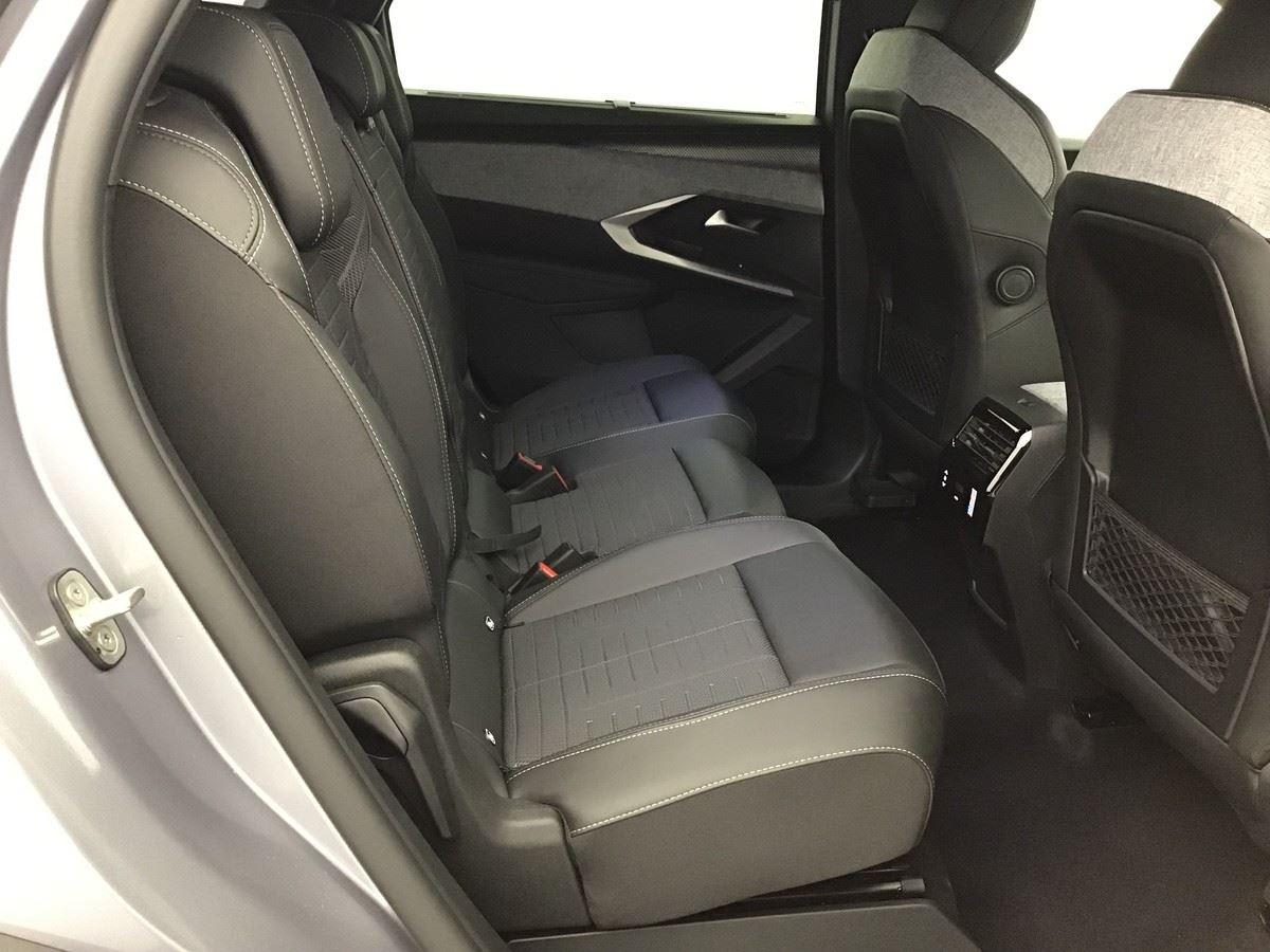 380978_p2 - PEUGEOT - 5008 - 2026 - photo 7