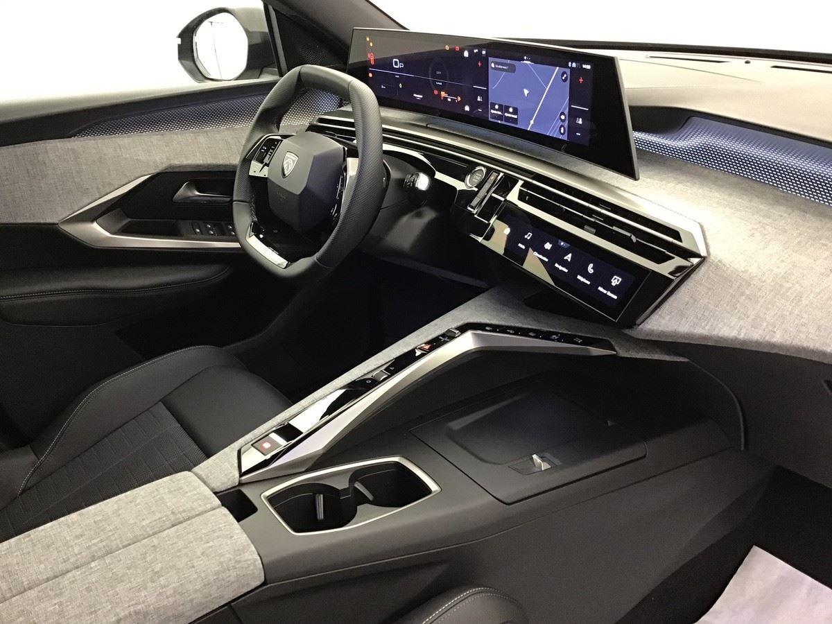 380980_p2 - PEUGEOT - 5008 - 2026 - photo 8