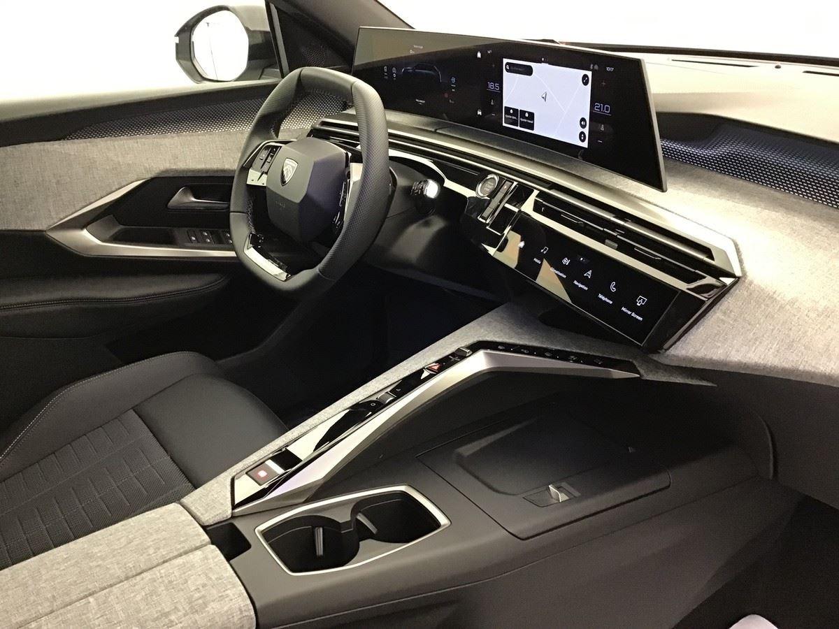 380978_p2 - PEUGEOT - 5008 - 2026 - photo 8