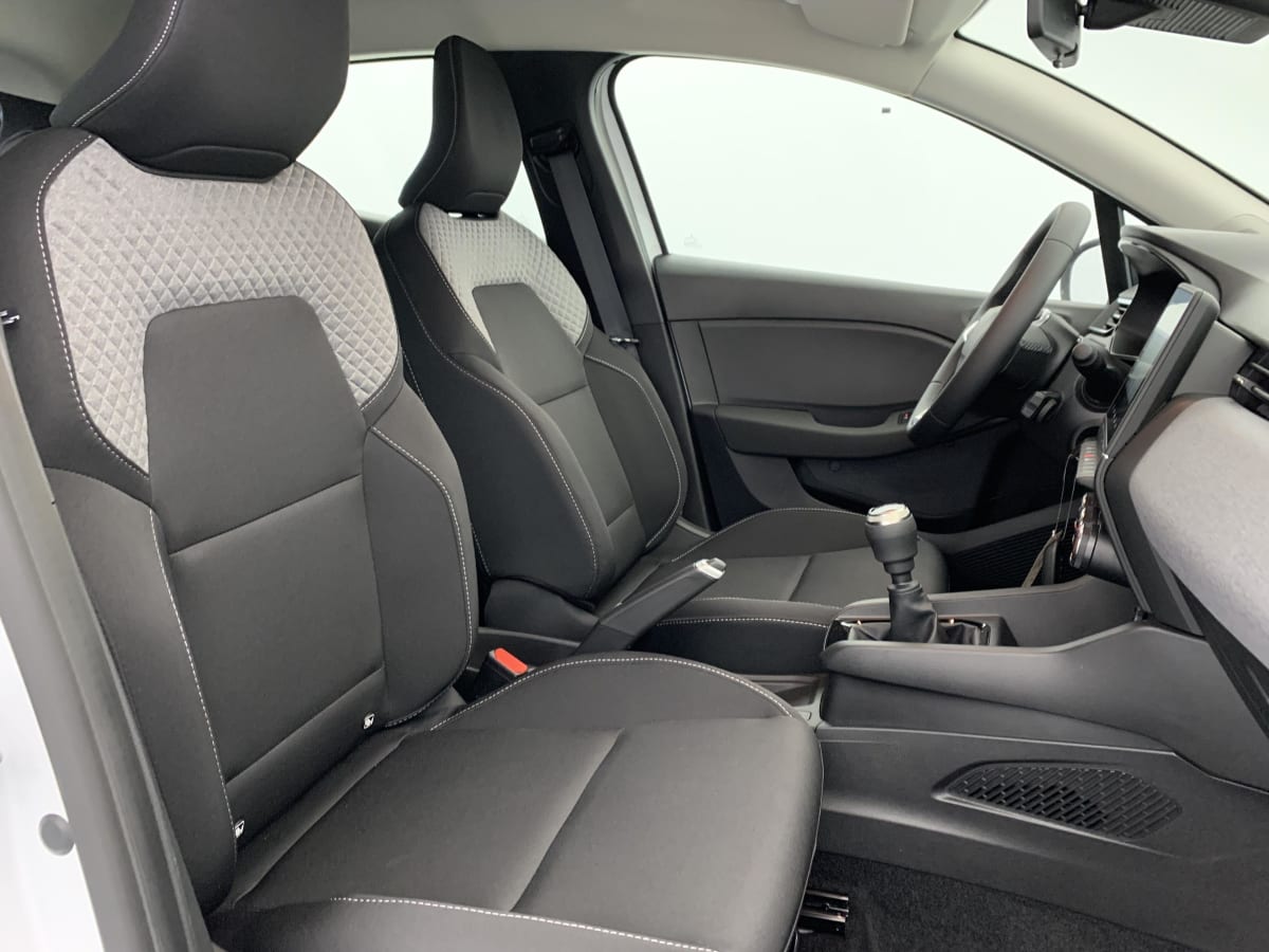 380727_p2 - RENAULT - CLIO 5 - 2026 - photo 9