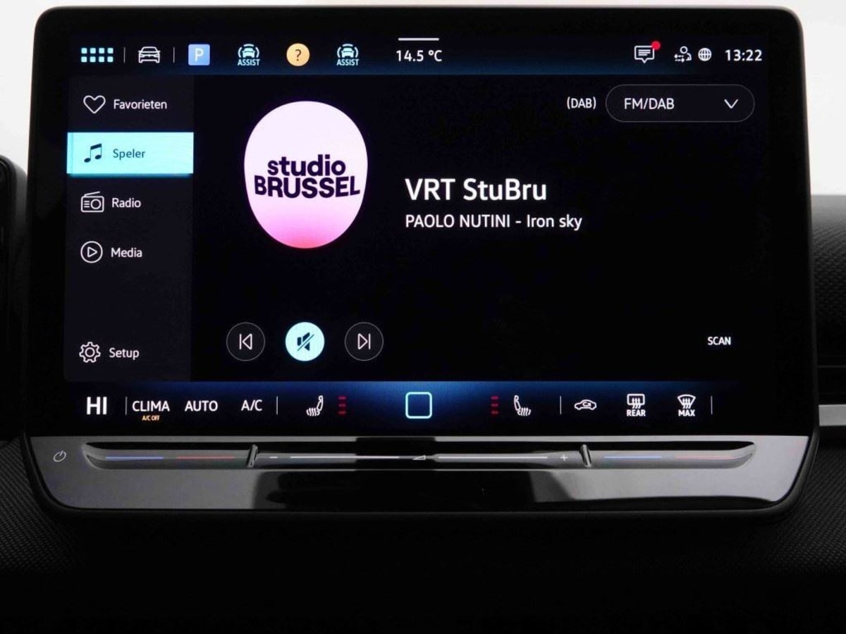 381137_p2 - VOLKSWAGEN - T ROC - 2026 - photo 10