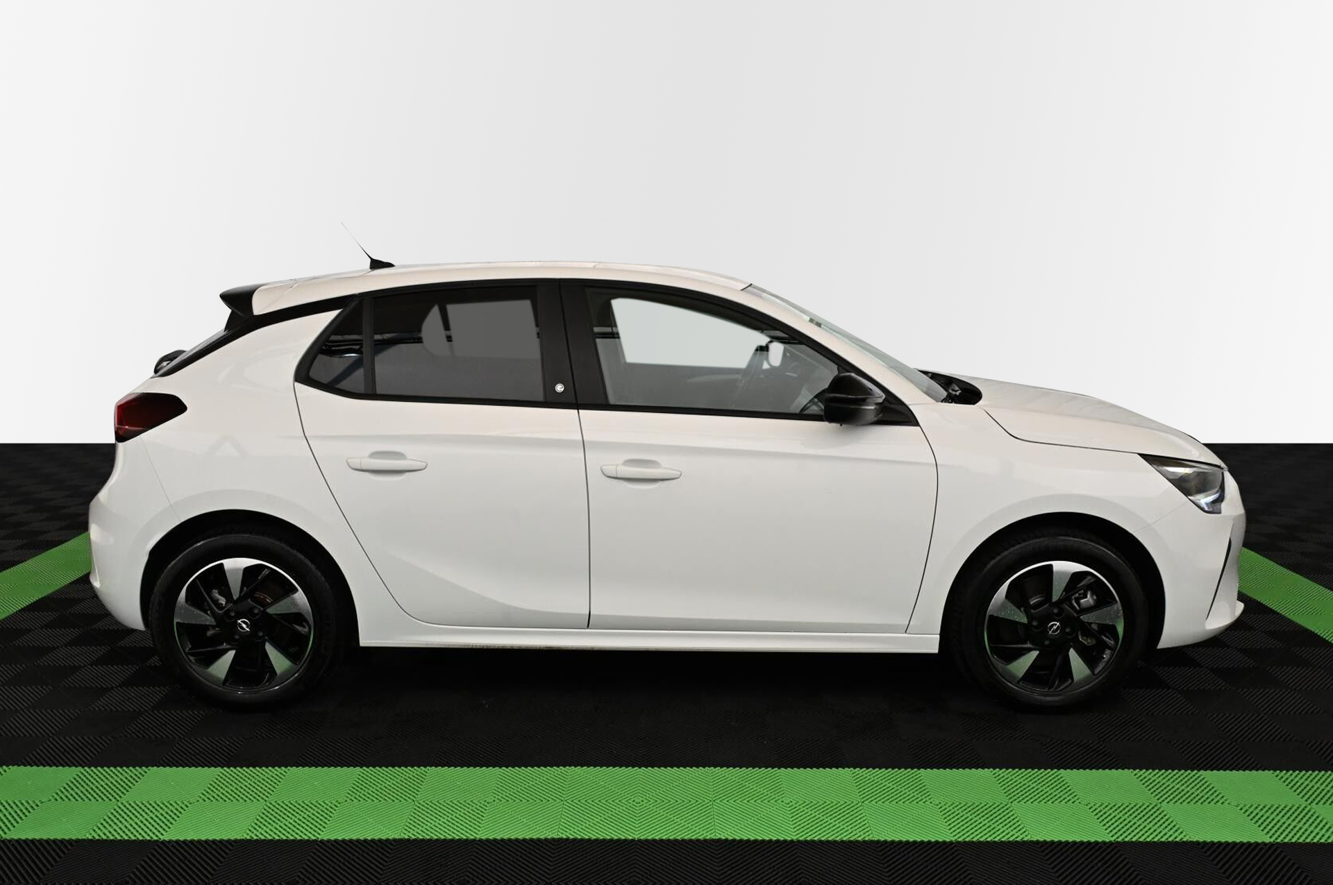 19040_p35 - OPEL - CORSA - 2023 - photo 7