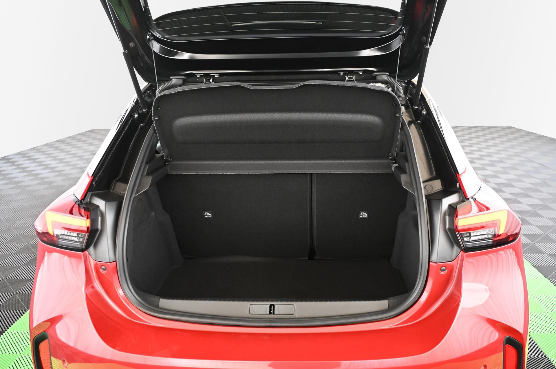 19100_p35 - OPEL - CORSA - 2023 - photo 37