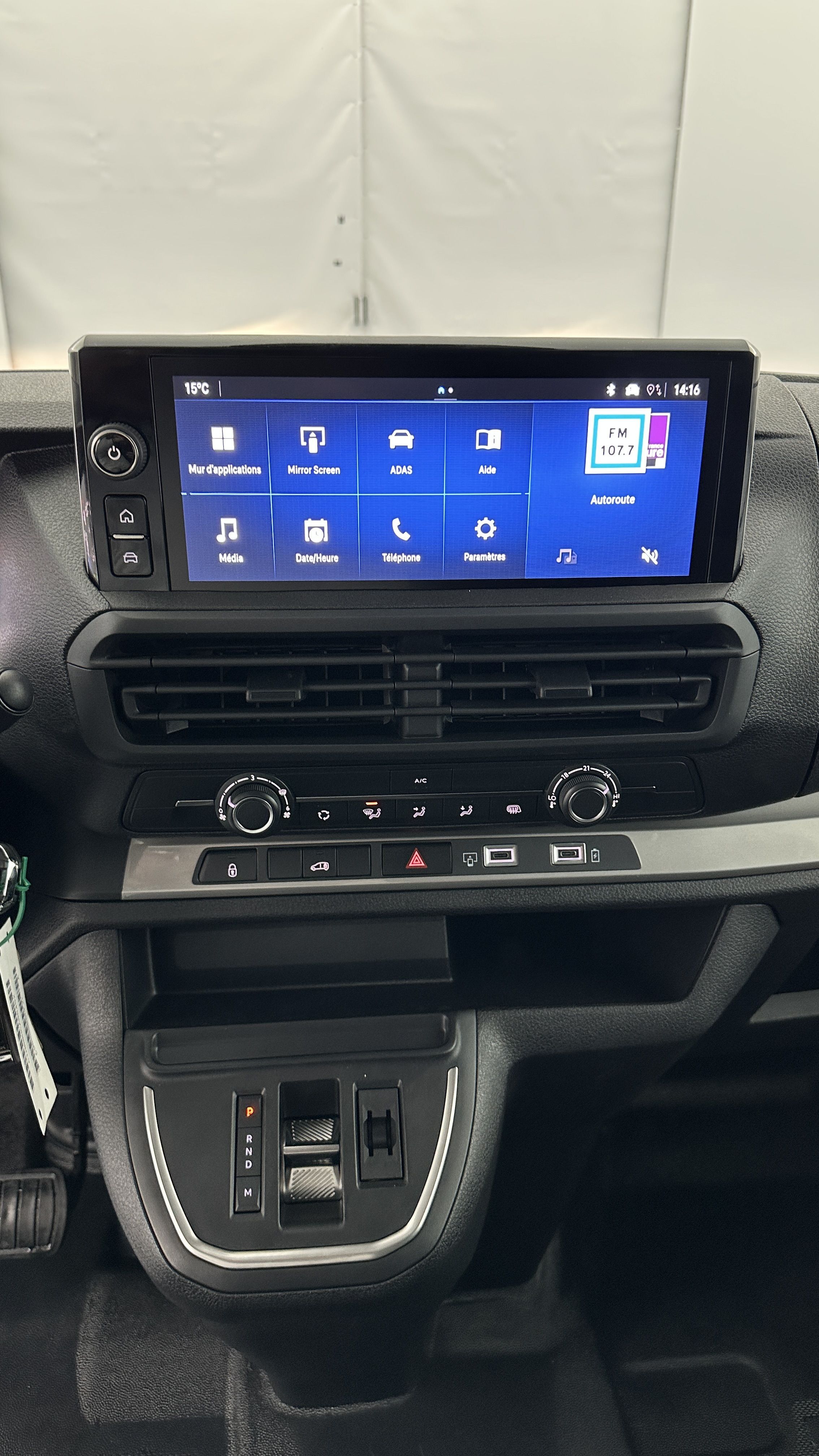 GLI00025331_p53 - OPEL - VIVARO - 2025 - photo 11