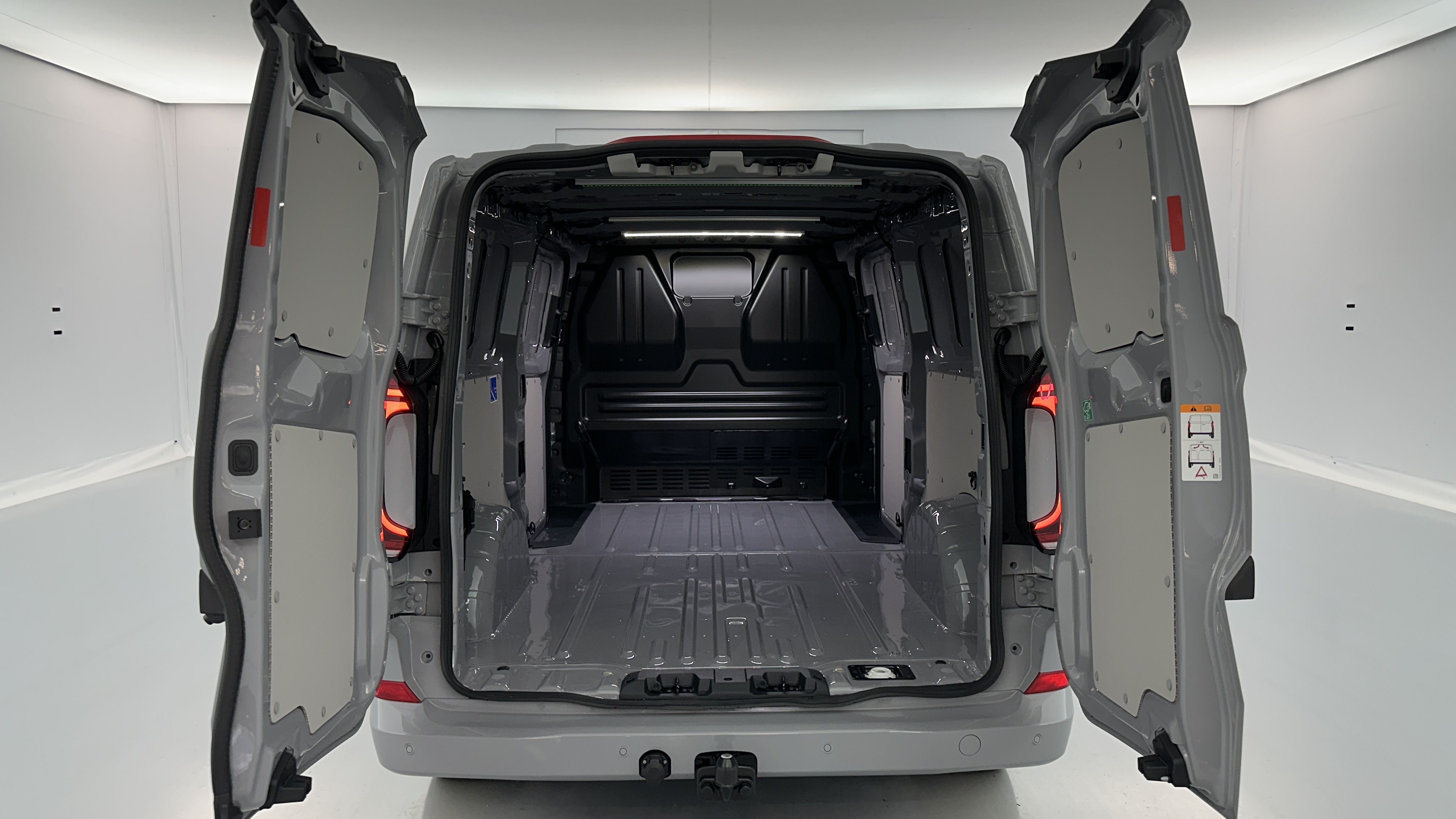 GLI00008071_p53 - VOLKSWAGEN - TRANSPORTER - 2026 - photo 9