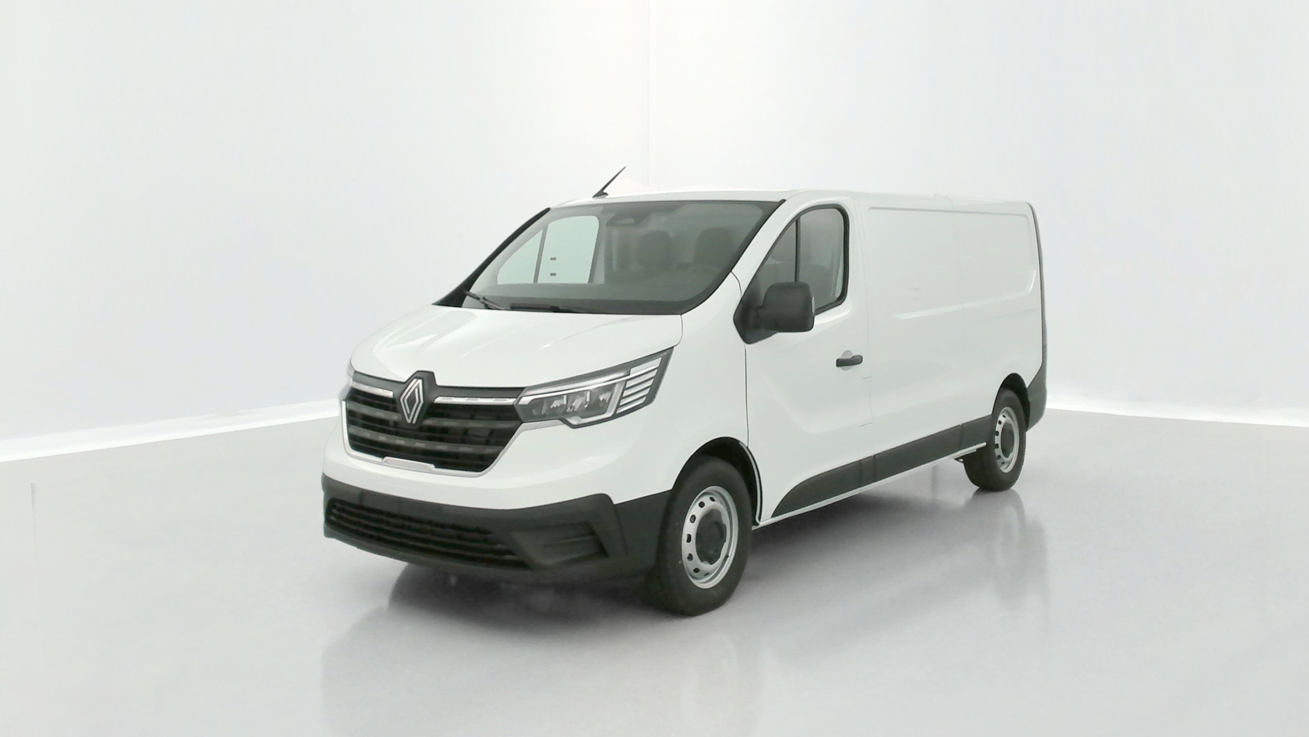 GLI00026311_p53 - RENAULT - TRAFIC - 2025 - photo 3