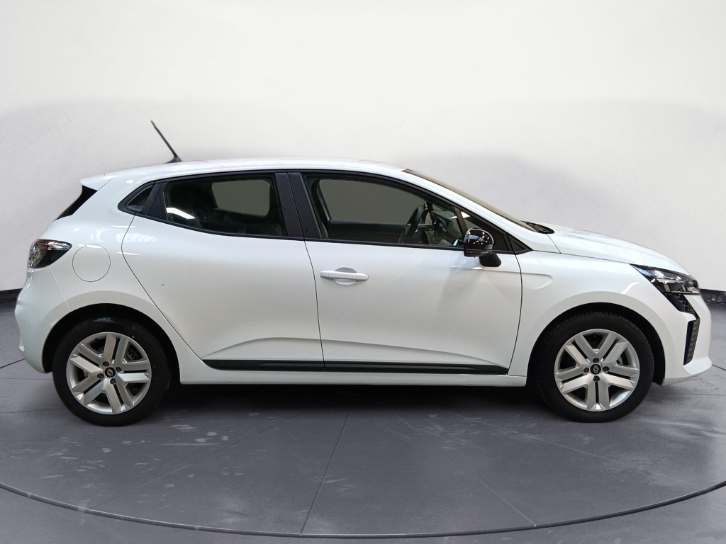 71348_p51 - RENAULT - CLIO - 2025 - photo 6