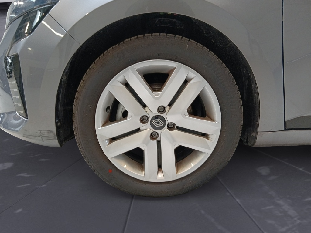 72453_p51 - RENAULT - CLIO - 2025 - photo 9