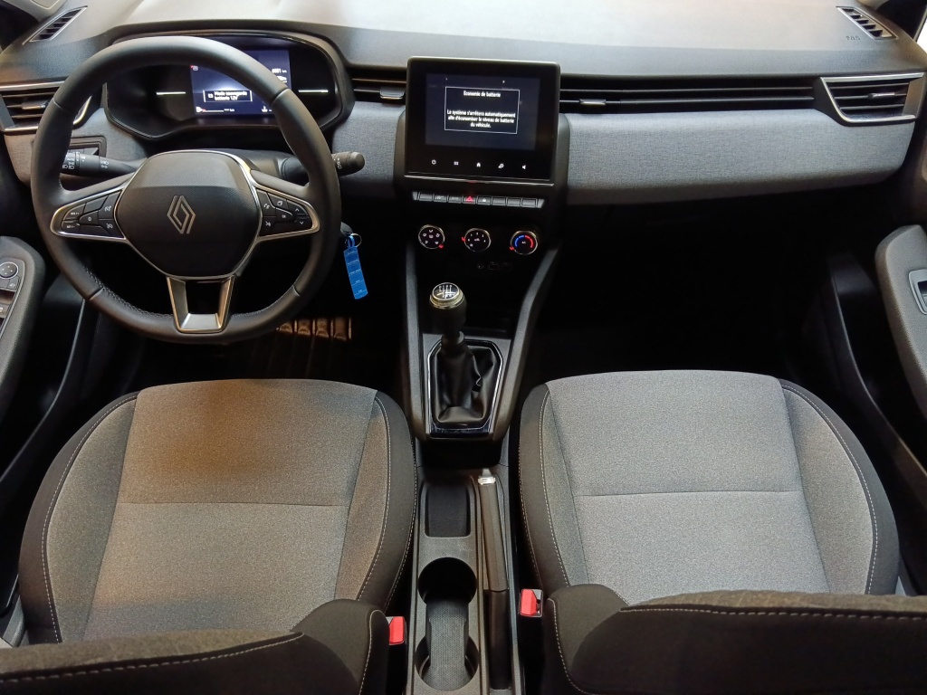 72455_p51 - RENAULT - CLIO - 2025 - photo 12