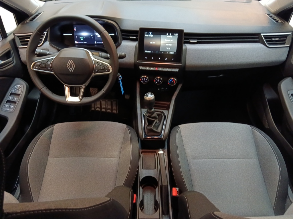 72462_p51 - RENAULT - CLIO - 2025 - photo 12