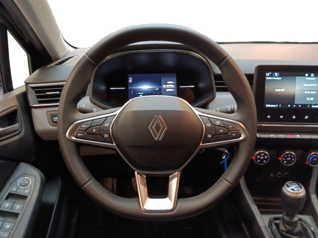 72462_p51 - RENAULT - CLIO - 2025 - photo 13