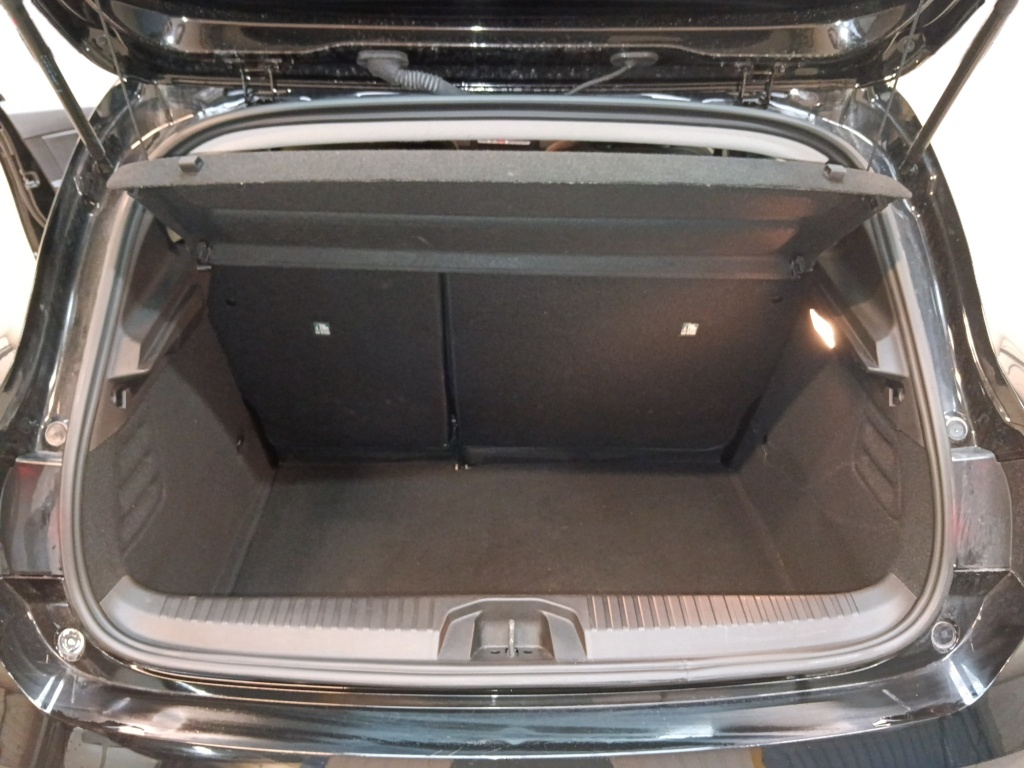 72462_p51 - RENAULT - CLIO - 2025 - photo 19