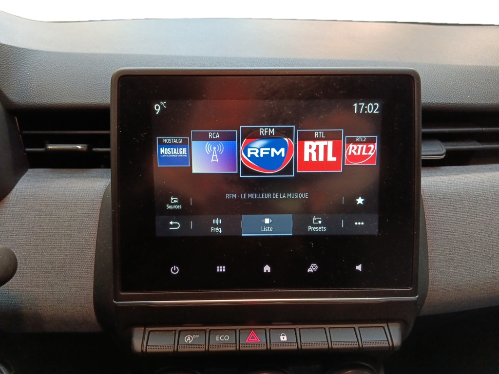 72463_p51 - RENAULT - CLIO - 2025 - photo 17