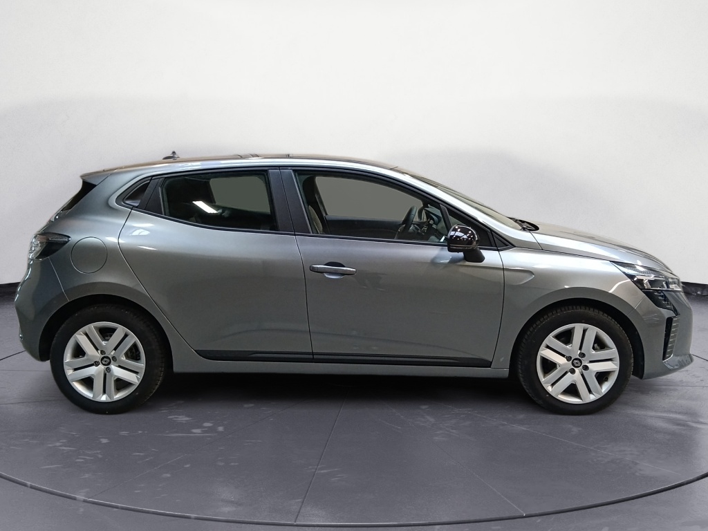 72463_p51 - RENAULT - CLIO - 2025 - photo 6