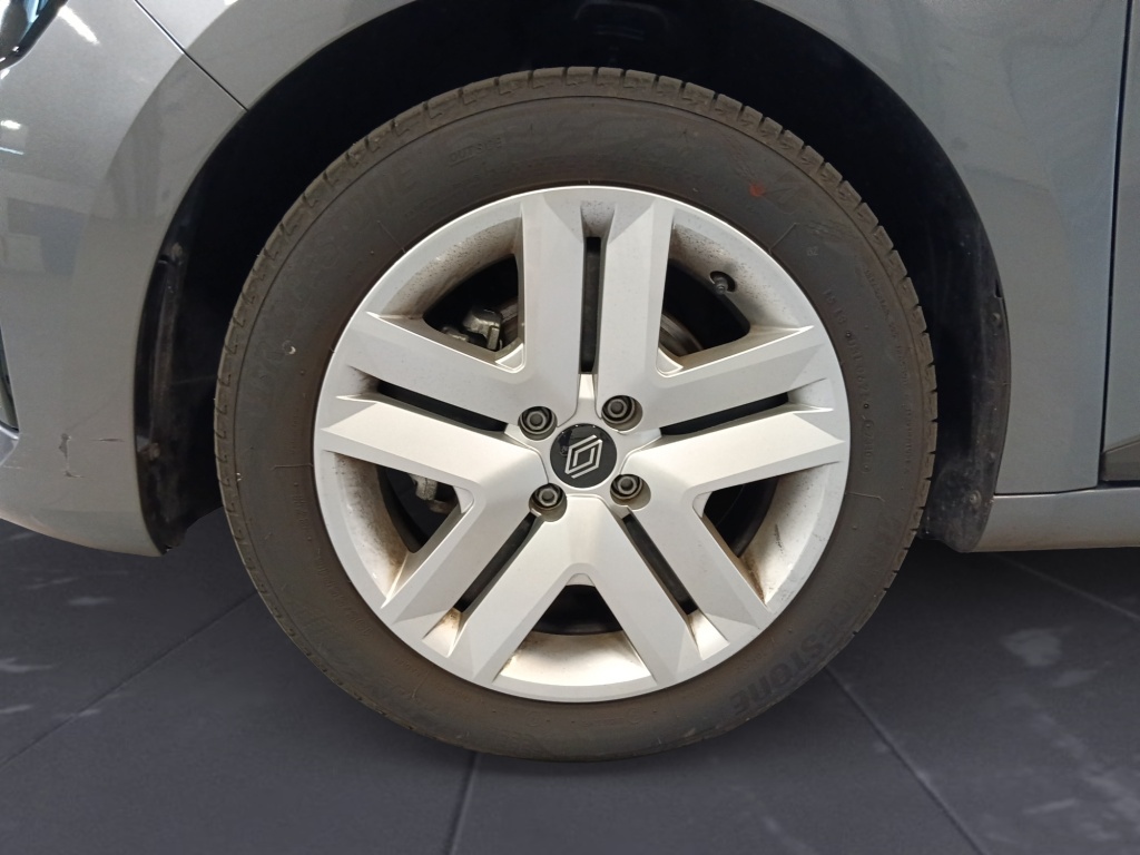 72463_p51 - RENAULT - CLIO - 2025 - photo 9