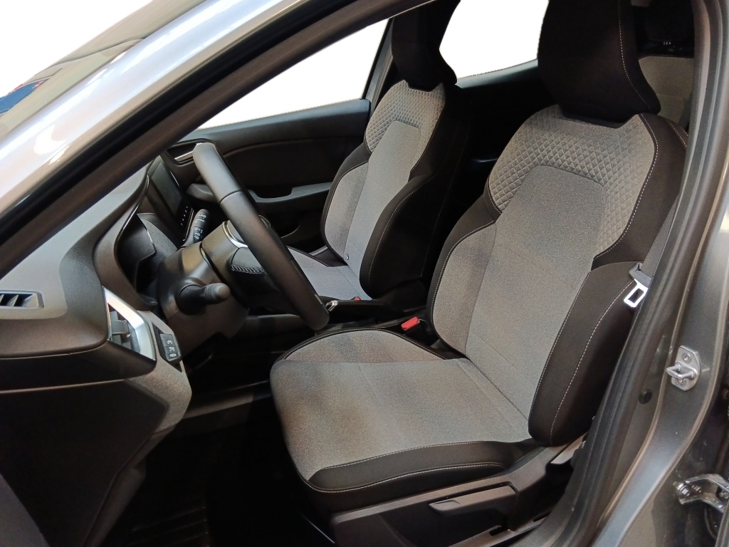 72465_p51 - RENAULT - CLIO - 2025 - photo 10