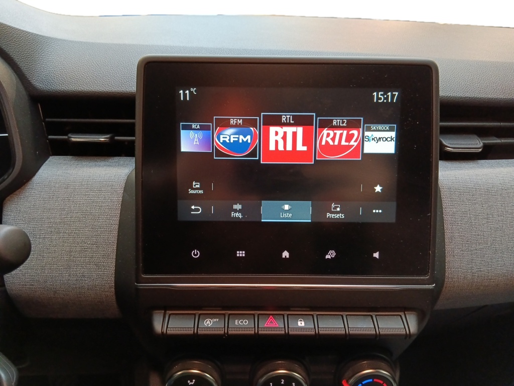 72465_p51 - RENAULT - CLIO - 2025 - photo 17