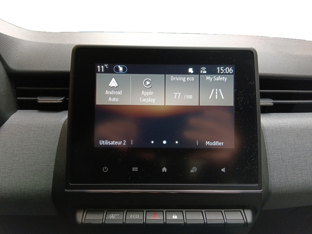 72564_p51 - RENAULT - CLIO - 2025 - photo 16