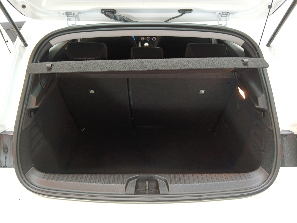 72566_p51 - RENAULT - CLIO - 2025 - photo 19