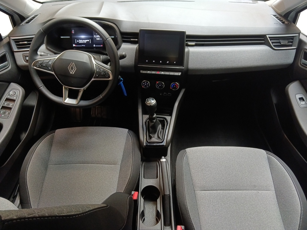 72567_p51 - RENAULT - CLIO - 2025 - photo 12