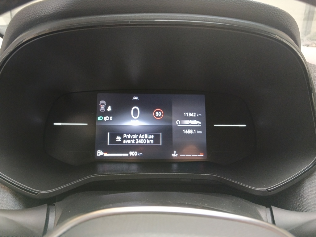 72567_p51 - RENAULT - CLIO - 2025 - photo 14