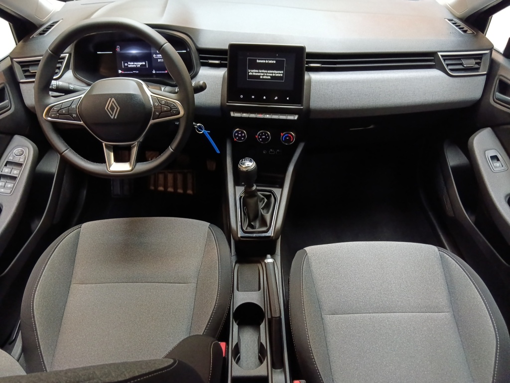 72568_p51 - RENAULT - CLIO - 2025 - photo 12