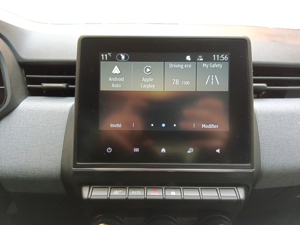 72568_p51 - RENAULT - CLIO - 2025 - photo 16