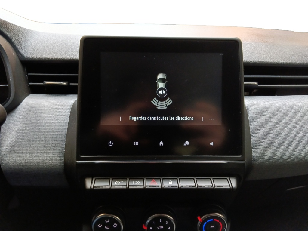 72568_p51 - RENAULT - CLIO - 2025 - photo 18