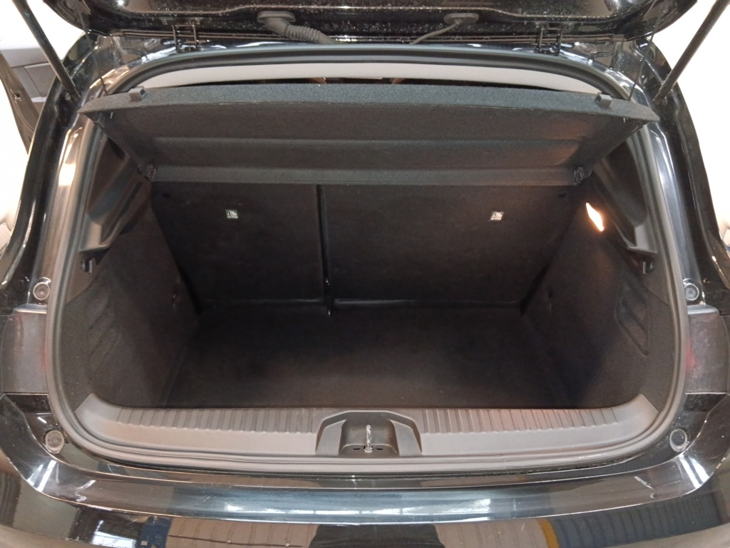 72569_p51 - RENAULT - CLIO - 2025 - photo 19