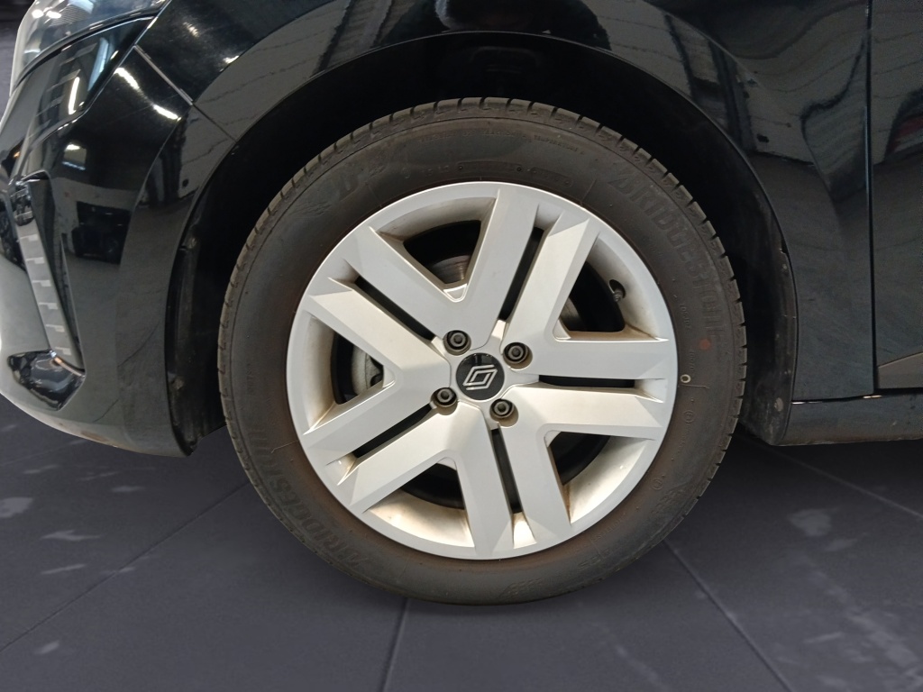 72569_p51 - RENAULT - CLIO - 2025 - photo 9