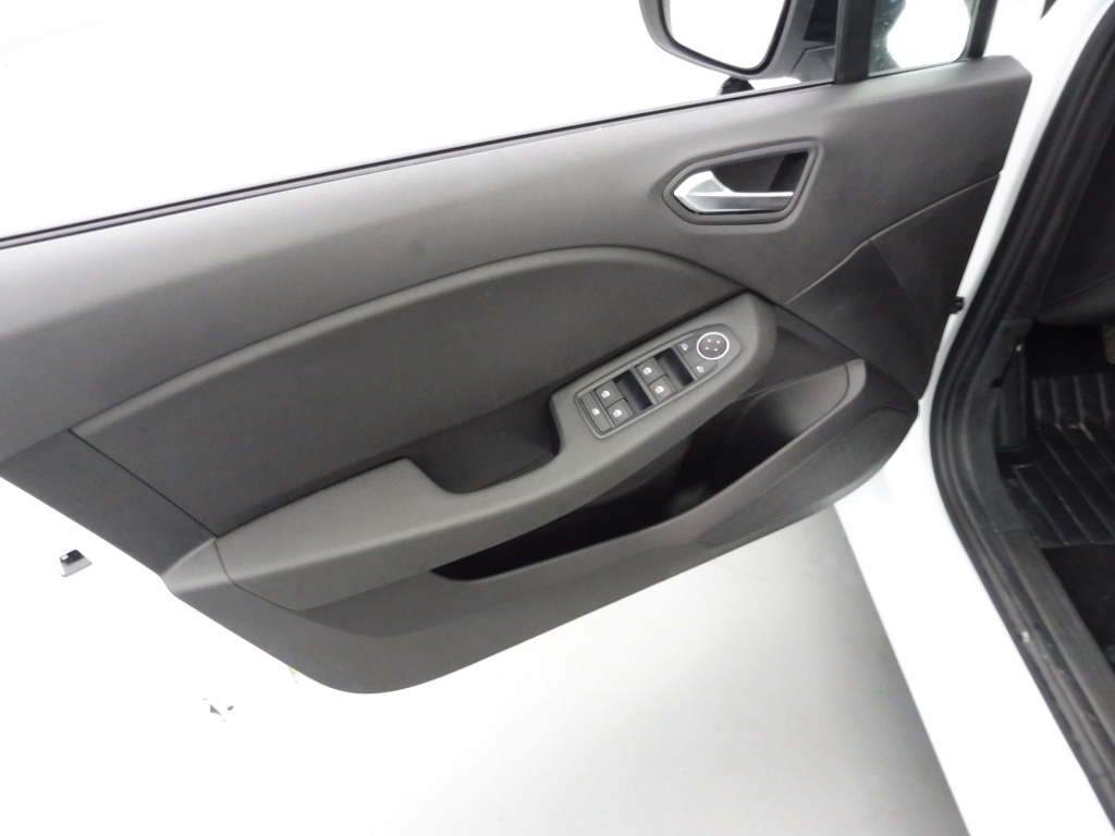 71344_p51 - RENAULT - CLIO - 2025 - photo 15