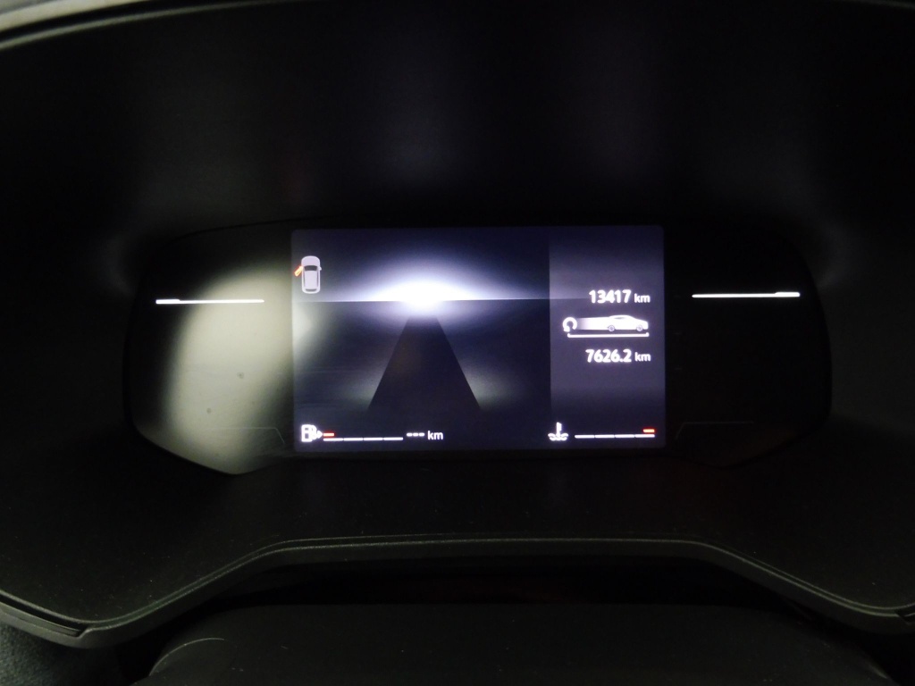 71344_p51 - RENAULT - CLIO - 2025 - photo 8