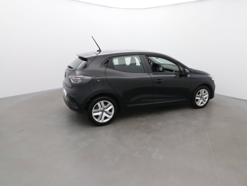 72476_p51 - RENAULT - CLIO - 2025 - photo 4