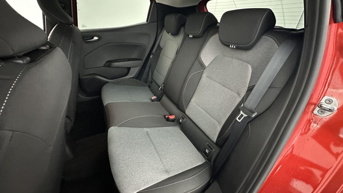 320872_p2 - RENAULT - CLIO - 2026 - photo 9