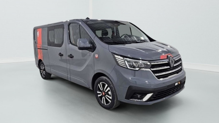 384229_p2 - RENAULT - TRAFIC - 2026