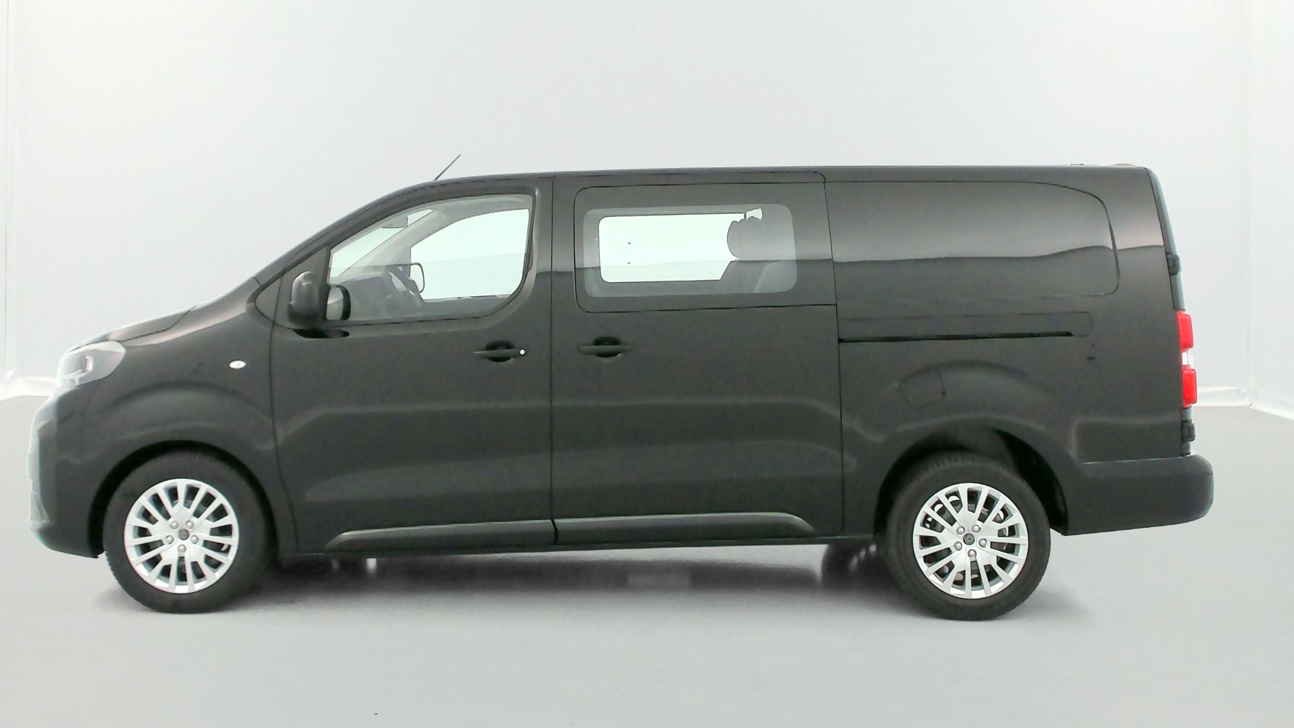 GLI00010633_p53 - PEUGEOT - EXPERT CA - 2025 - photo 4