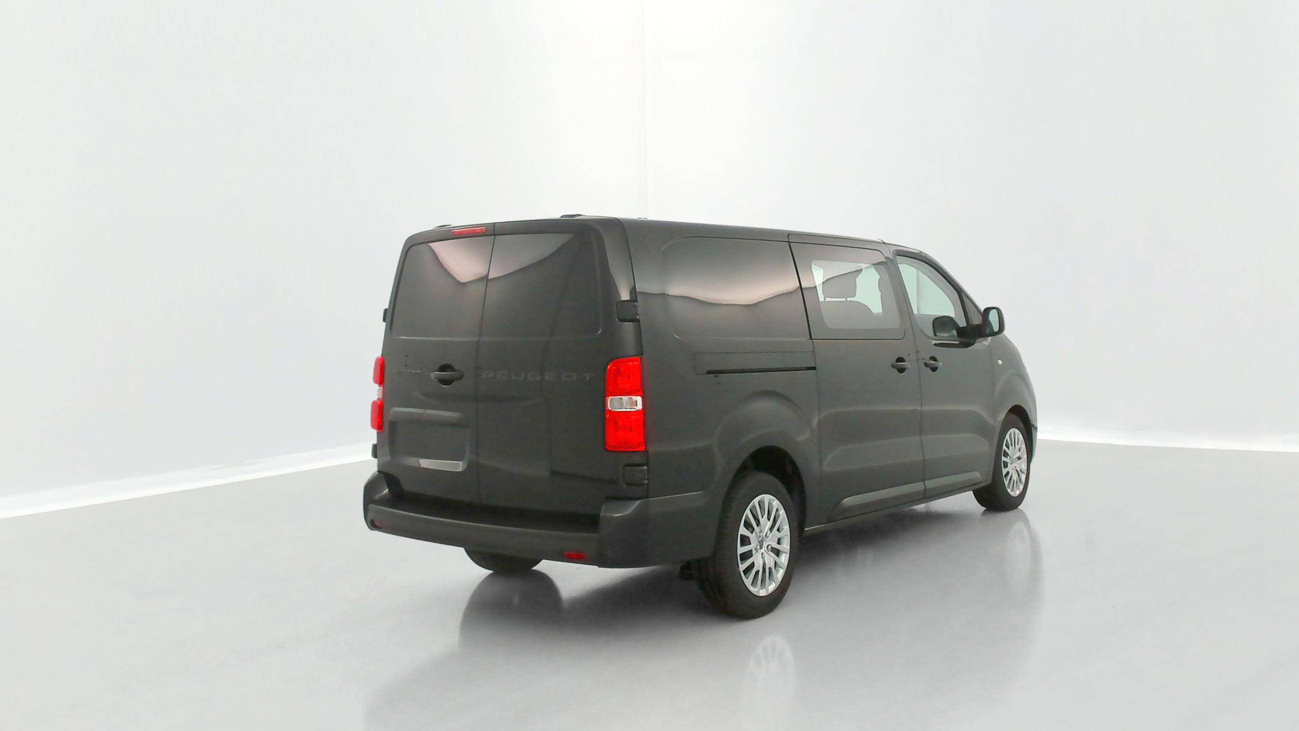 GLI00010629_p53 - PEUGEOT - EXPERT CA - 2025 - photo 18